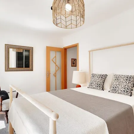 Alfama Terrace Lissabon