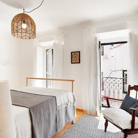 Alfama Terrace Lissabon